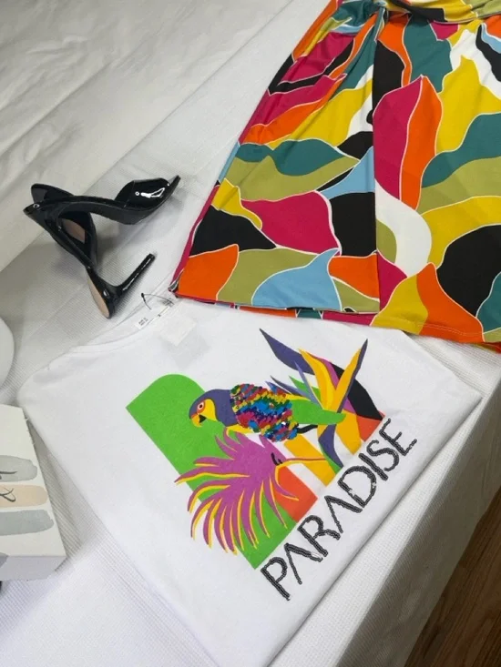 Sequined multicolor parrot sequin embellishment Cotton Top - Picture 13 of 15